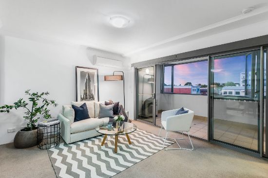 14/154 Newcastle Street, Perth, WA 6000