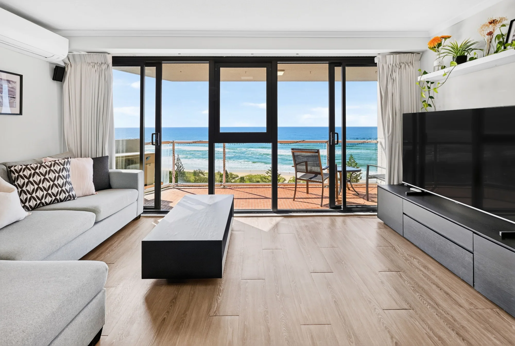 1503/157 Old Burleigh Road, Broadbeach QLD 4218