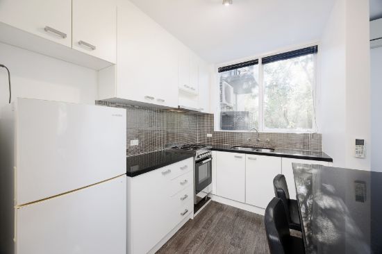 16/178-180 Barkly Street, St Kilda, Vic 3182