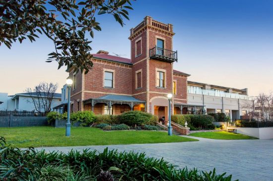 17/14 Tanti Avenue, Mornington, Vic 3931