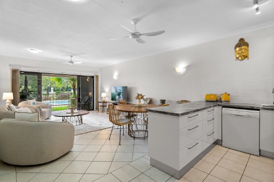 19/293-301 Esplanade, Cairns North, Qld 4870