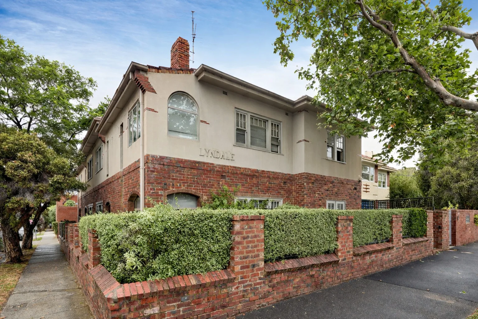 2/145a Brighton Rd, Elwood, Vic 3184