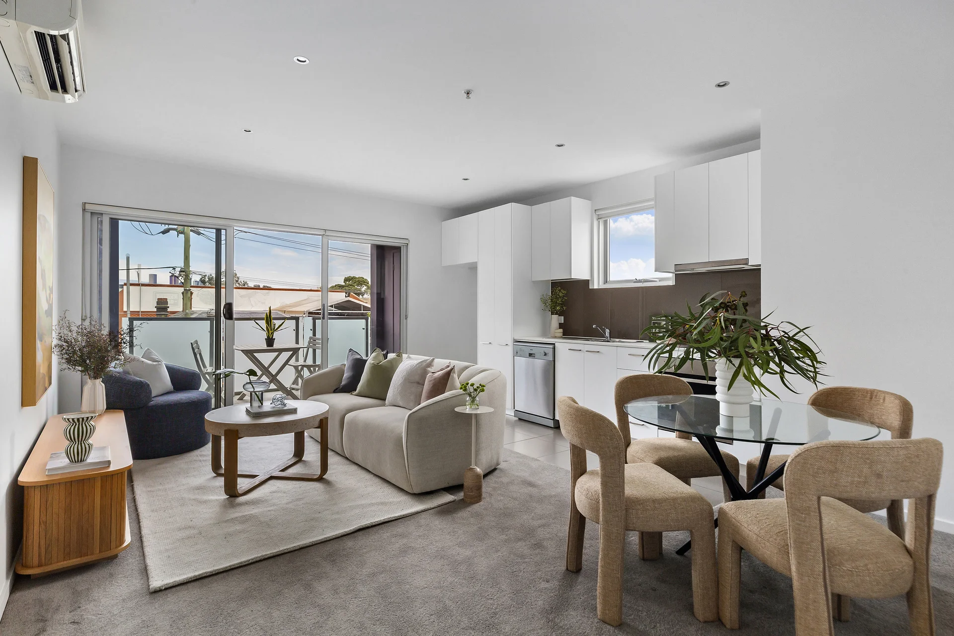 2/153 Barkly Street, Brunswick, Vic 3056