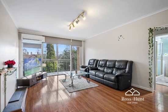 2/18 Alexandra Crescent, Surrey Hills, Vic 3127