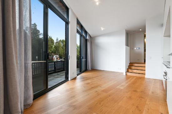 2/18 Huntley Street, Alexandria, NSW 2015