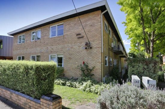 2/181 Riversdale Rd, Hawthorn, Vic 3122