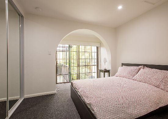 2/274 Bourke Street, Darlinghurst, NSW 2010