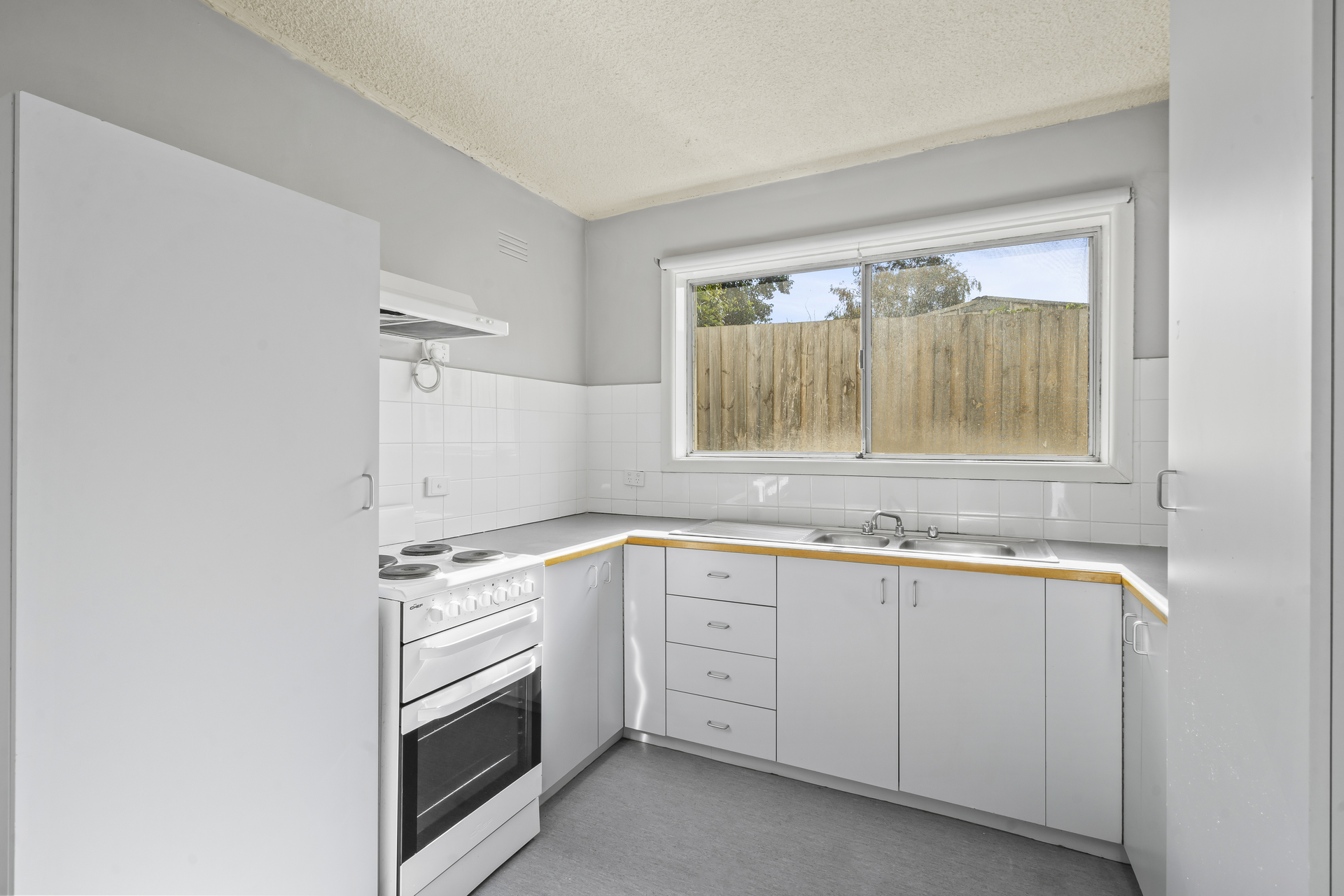 2/28 Fraser Street, Richmond, Vic 3121 2/28 Fraser Street, Richmond, Vic 3121