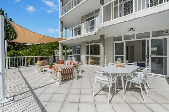 2/39-43 Tweed Street, Coolangatta, Qld 4225