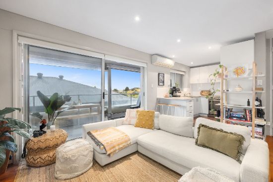 2/49 Crown Road, Queenscliff, NSW 2096