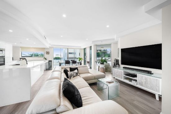 2/62-66 Sixth Avenue, Maroochydore, Qld 4558