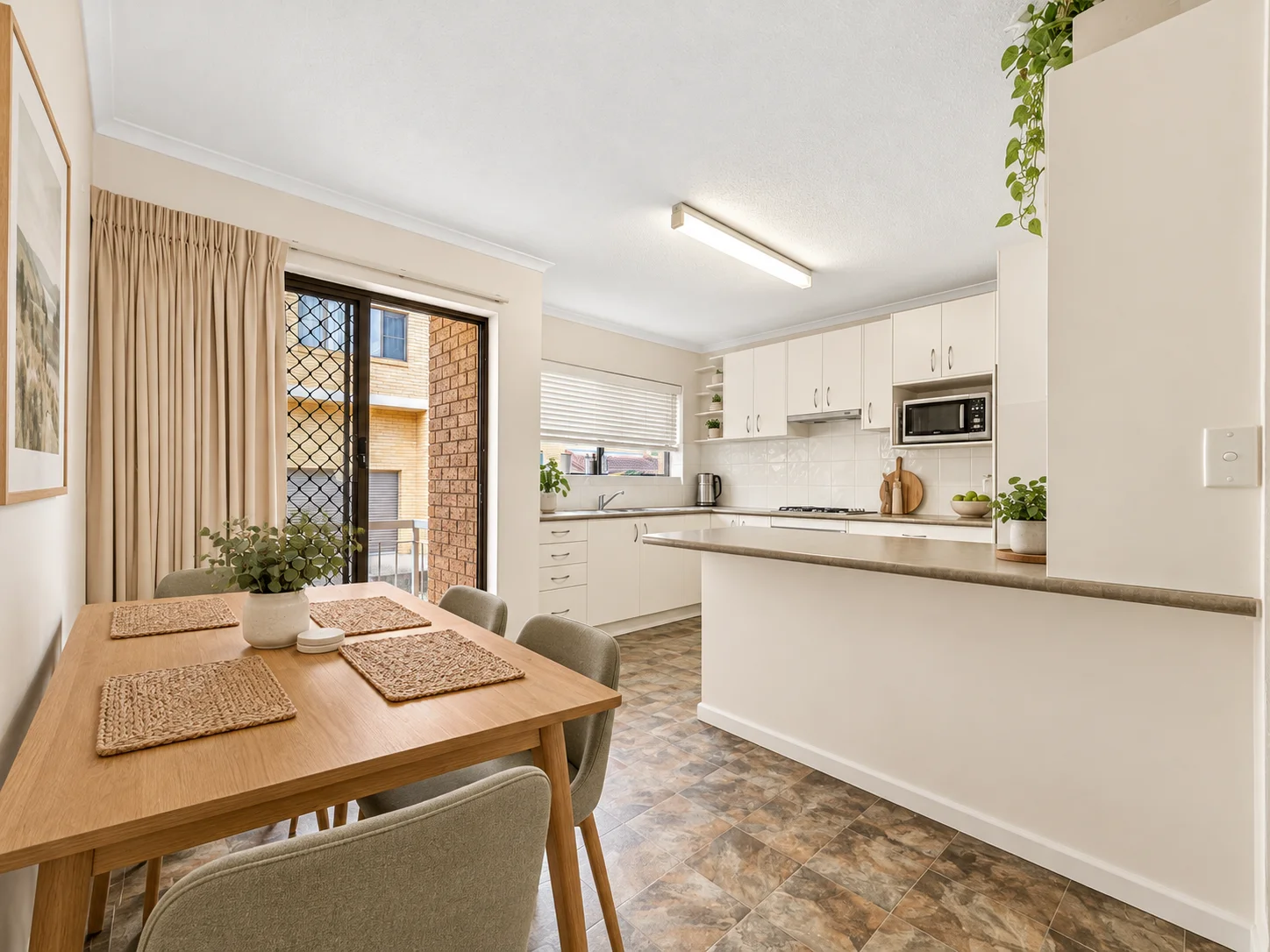 2/63 Nicklin Street, Coorparoo QLD 4151