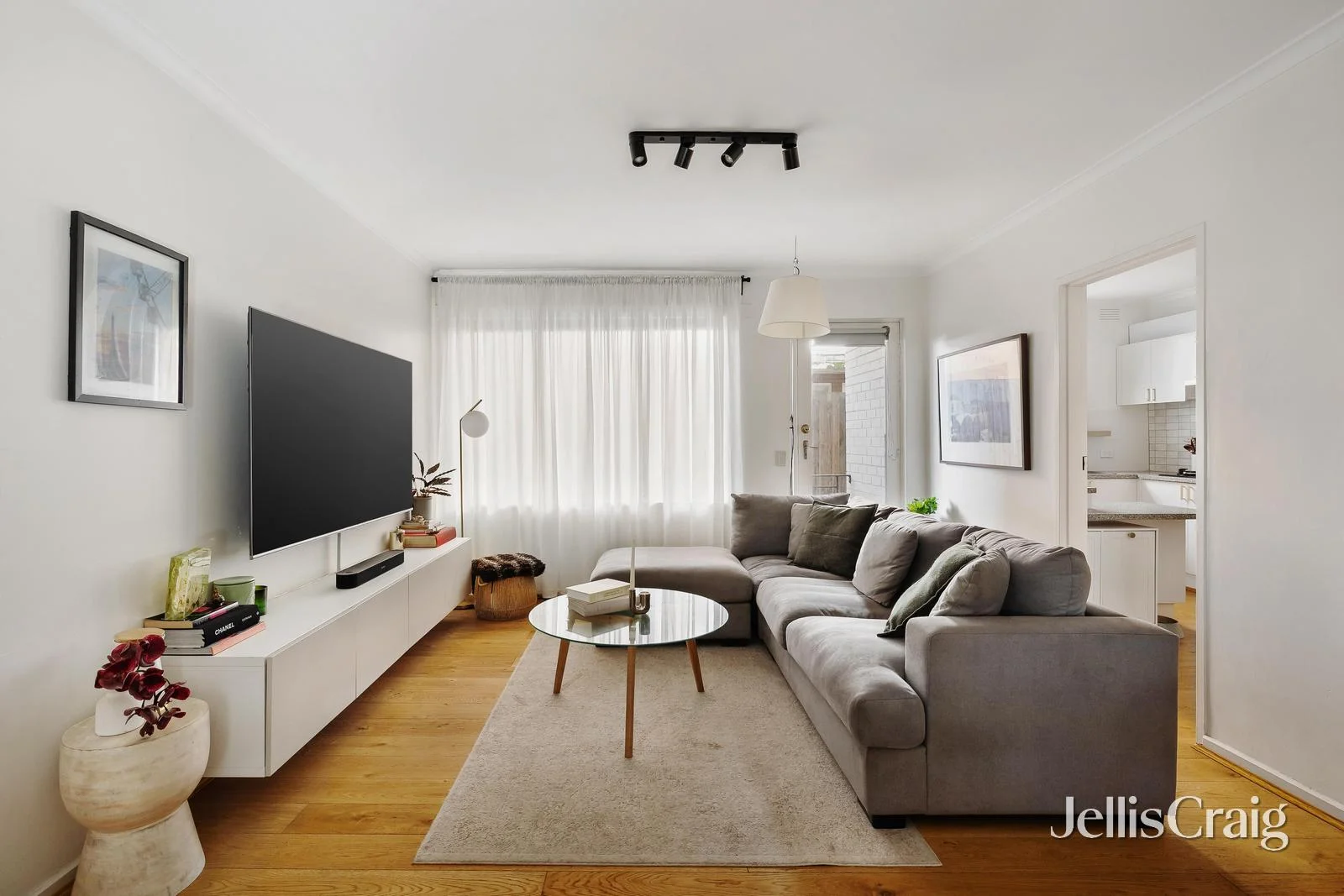 2/64 Edgar Street North, Glen Iris, Vic 3146