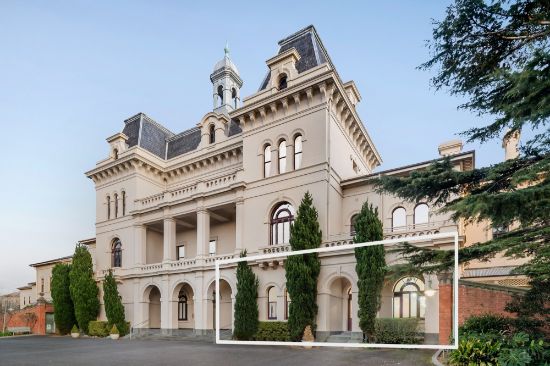 2 Wiltshire Drive, Kew, Vic 3101
