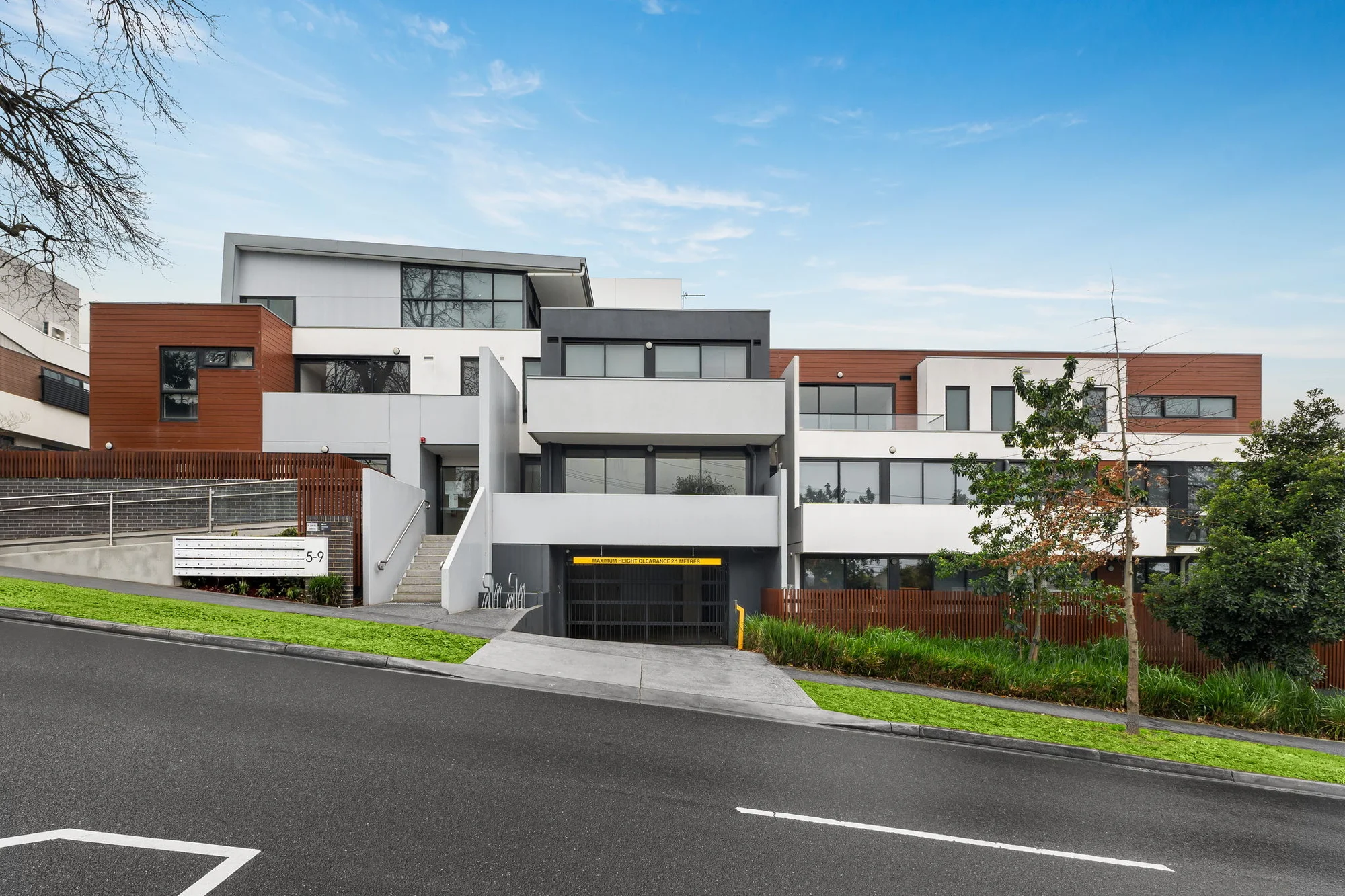 206/5 Hanke Road, Doncaster, Vic 3108