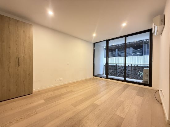 208/32 Lilydale Grove, Hawthorn East, Vic 3123