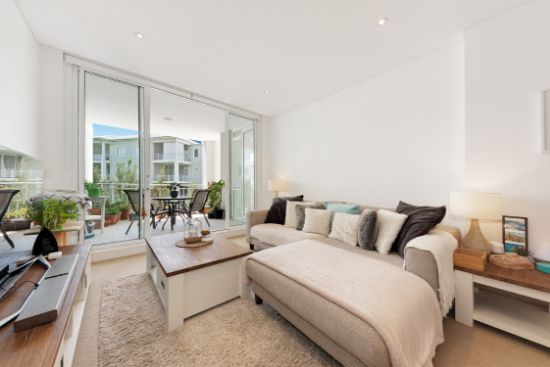 210/18 Woodlands Ave, Breakfast Point, NSW 2137