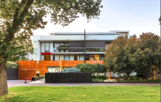 211/459  Royal Parade, Parkville, Vic 3052