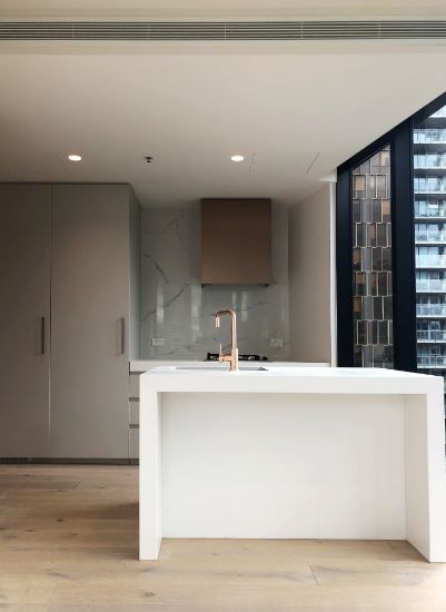 2203/141 La Trobe Street, Melbourne, Vic 3000
