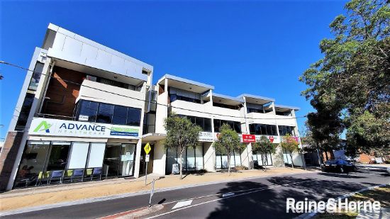 23/32 East Esplanade, St Albans, Vic 3021