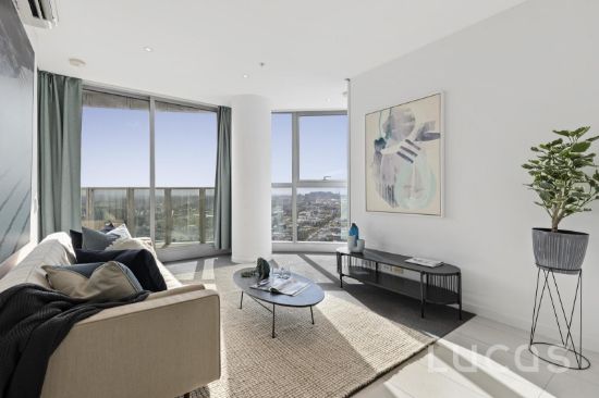 2402/241 Harbour Esplanade, Docklands, Vic 3008