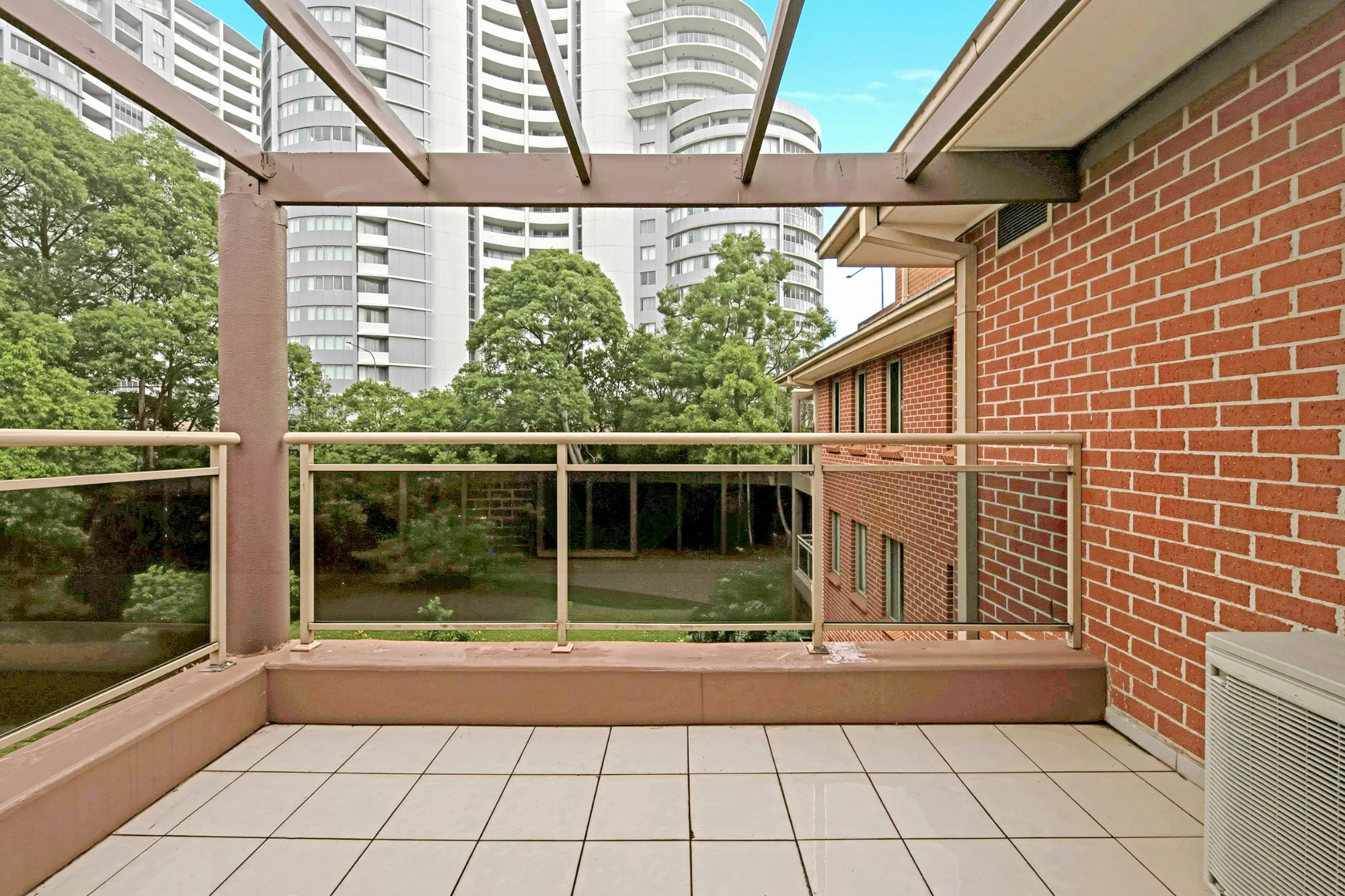 25/1-11 Rosa Crescent, Castle Hill NSW 2154