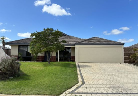 25 Calneggia, Byford, WA 6122