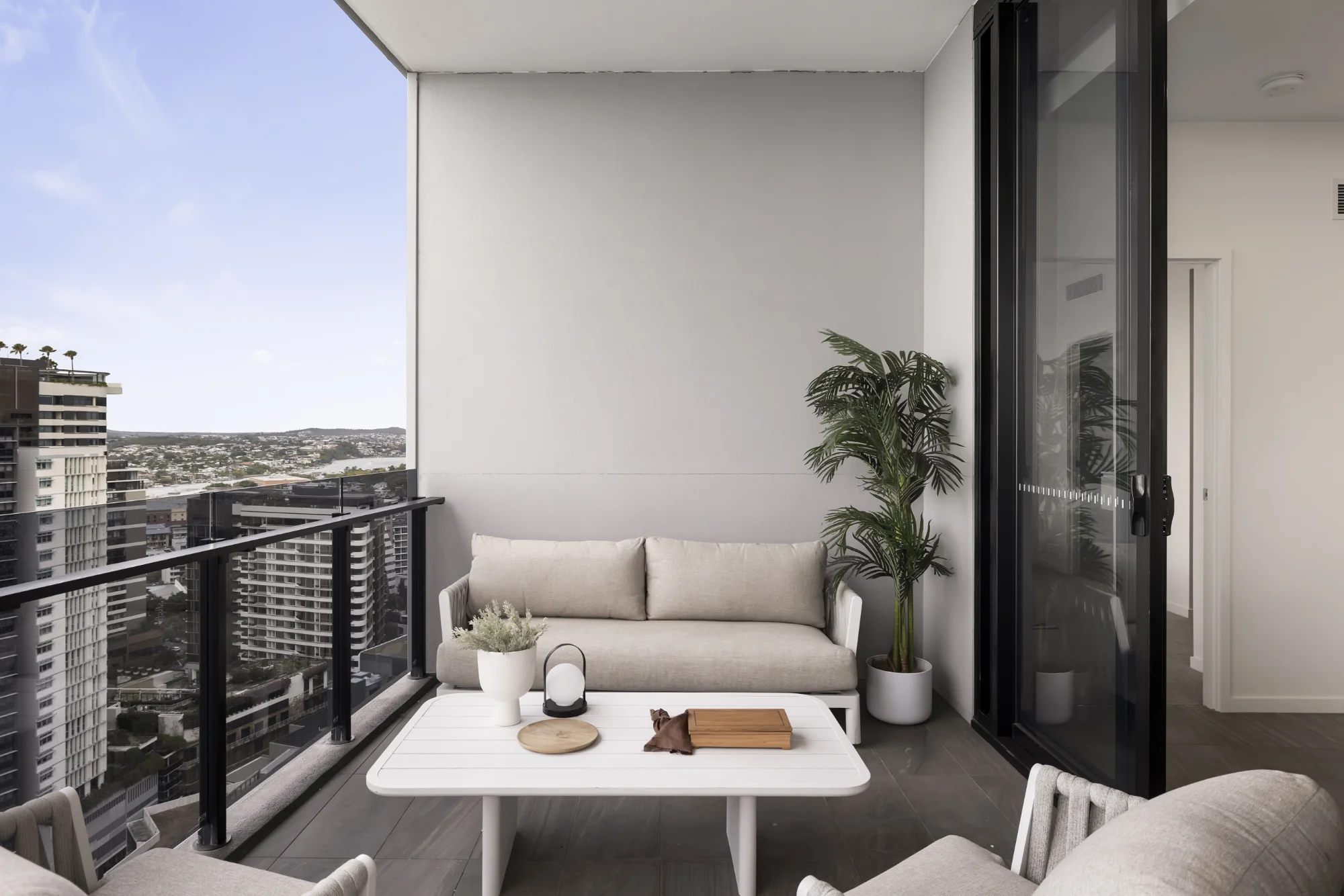 2502/12 Cunningham Street, Newstead, Qld 4006
