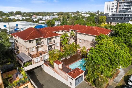 27/14-16 Spendelove Avenue, Southport, Qld 4215