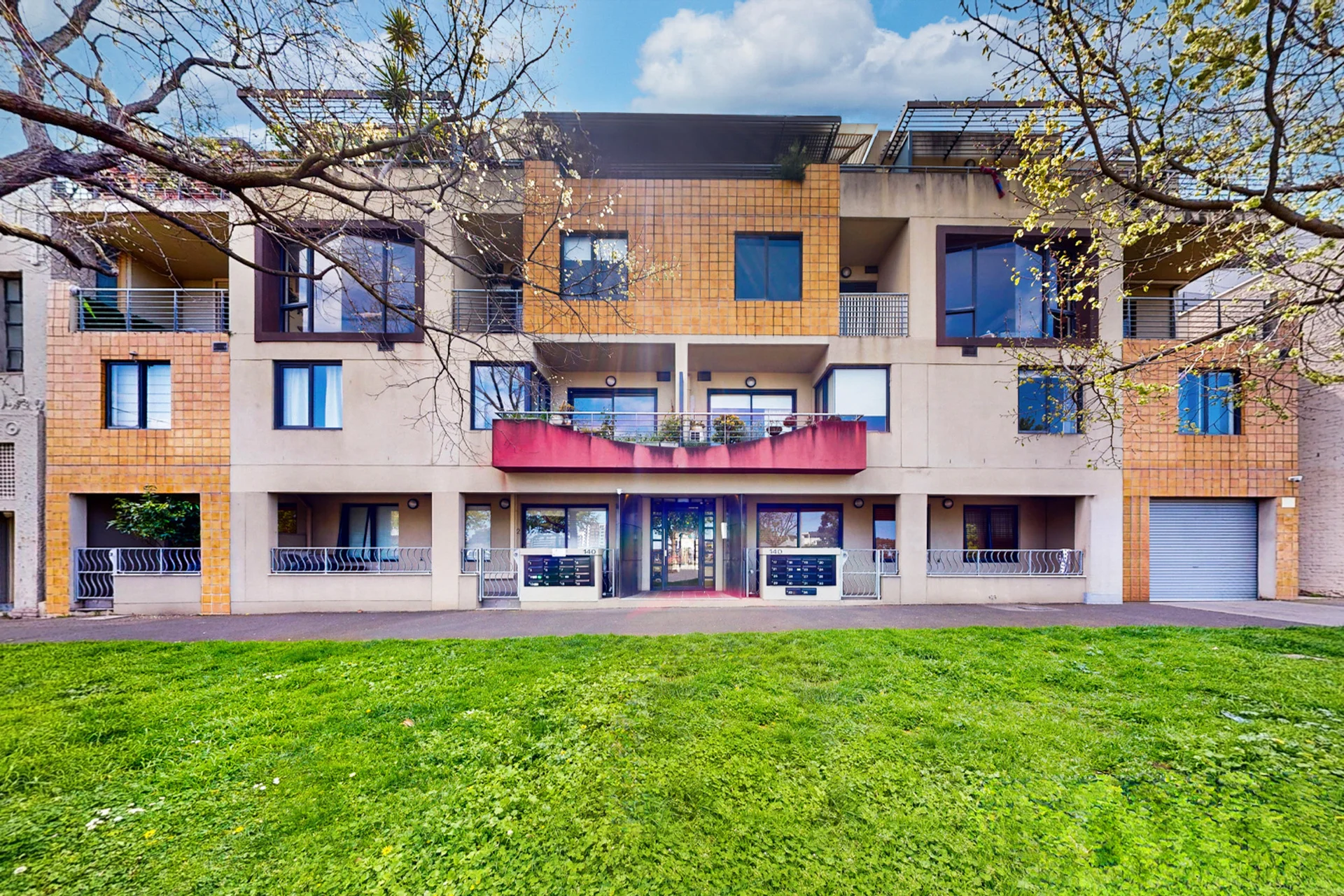 27/140 Queens Parade, Fitzroy North, Vic 3068