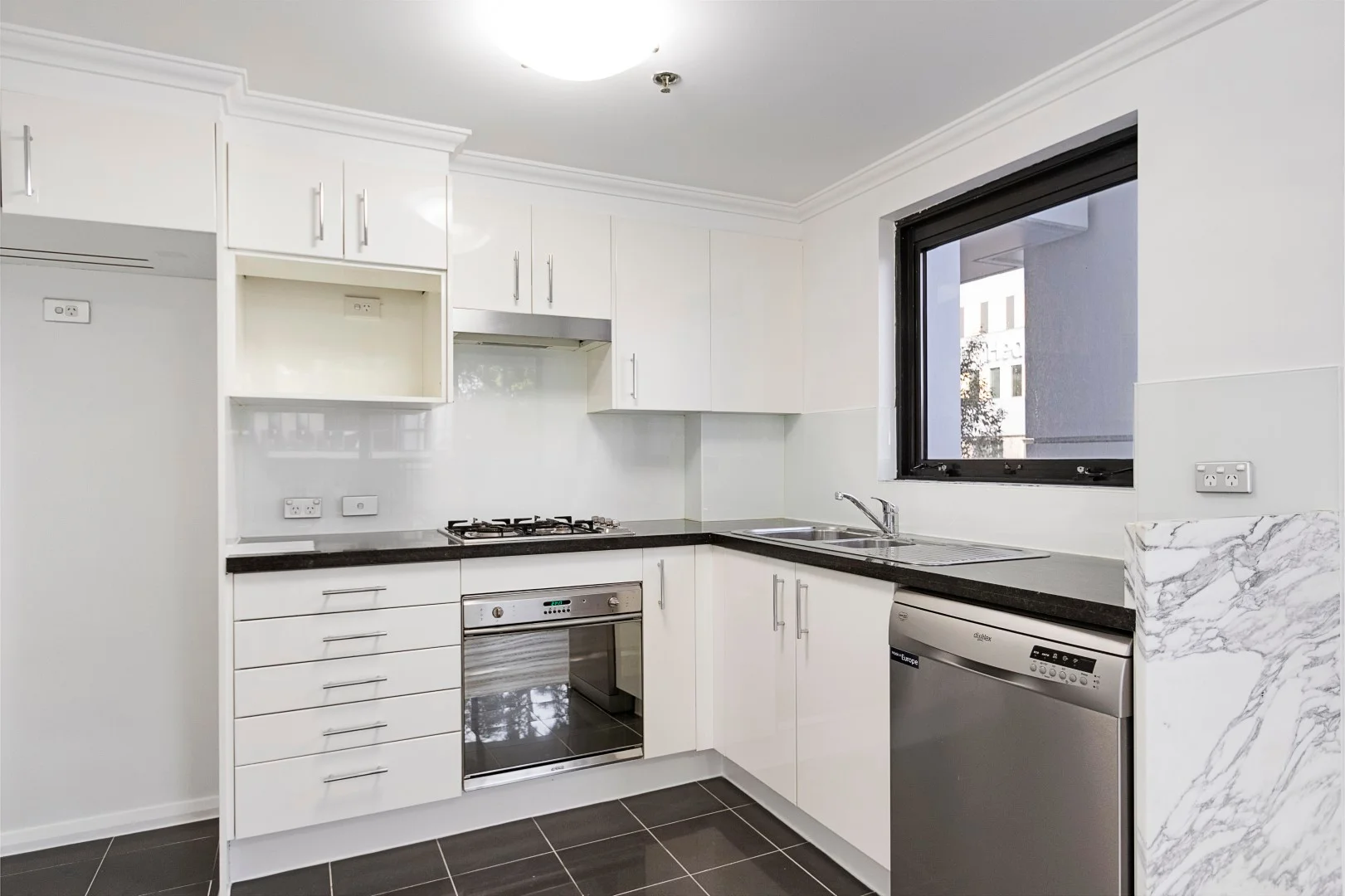 28/13 Herbert Street, St Leonards, NSW 2065