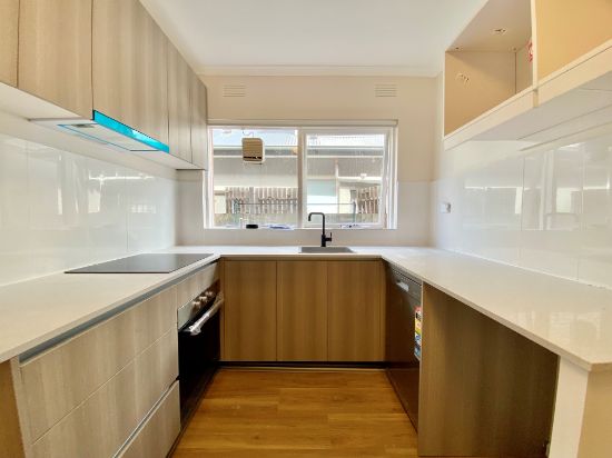 3/10 Munro Ave, Carnegie, Vic 3163