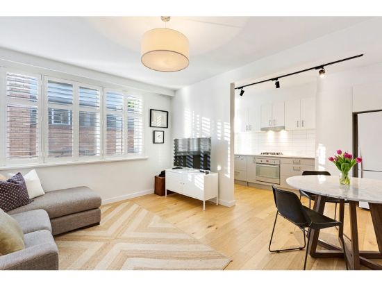 3/25 Kingsley Street, Elwood, Vic 3184