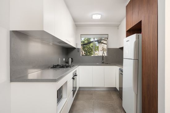 3/3 Gray Crescent, Eastlakes, NSW 2018