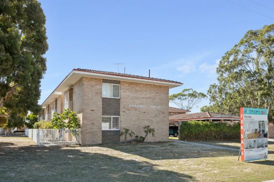 3/6 Anthony Way, Tuart Hill, WA 6060