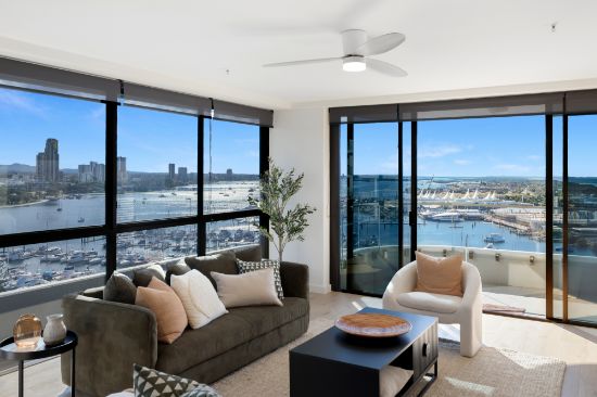 30/14 Macarthur Parade, Main Beach, Qld 4217