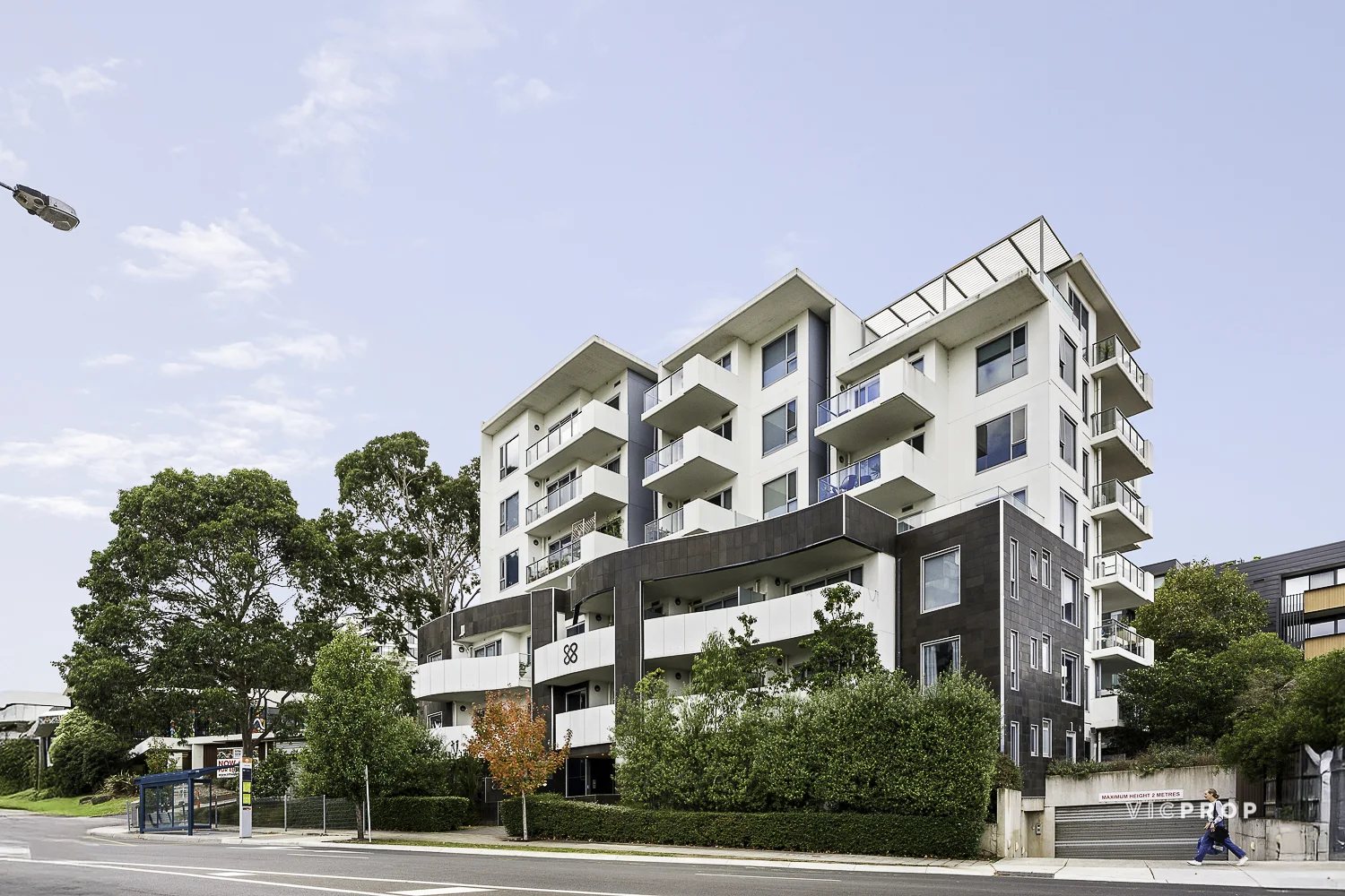 301/88 Tram Road, Doncaster, Vic 3108