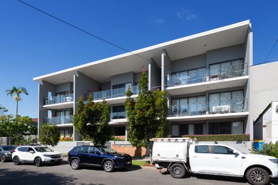 302/9 Allardyce Street, Graceville, Qld 4075
