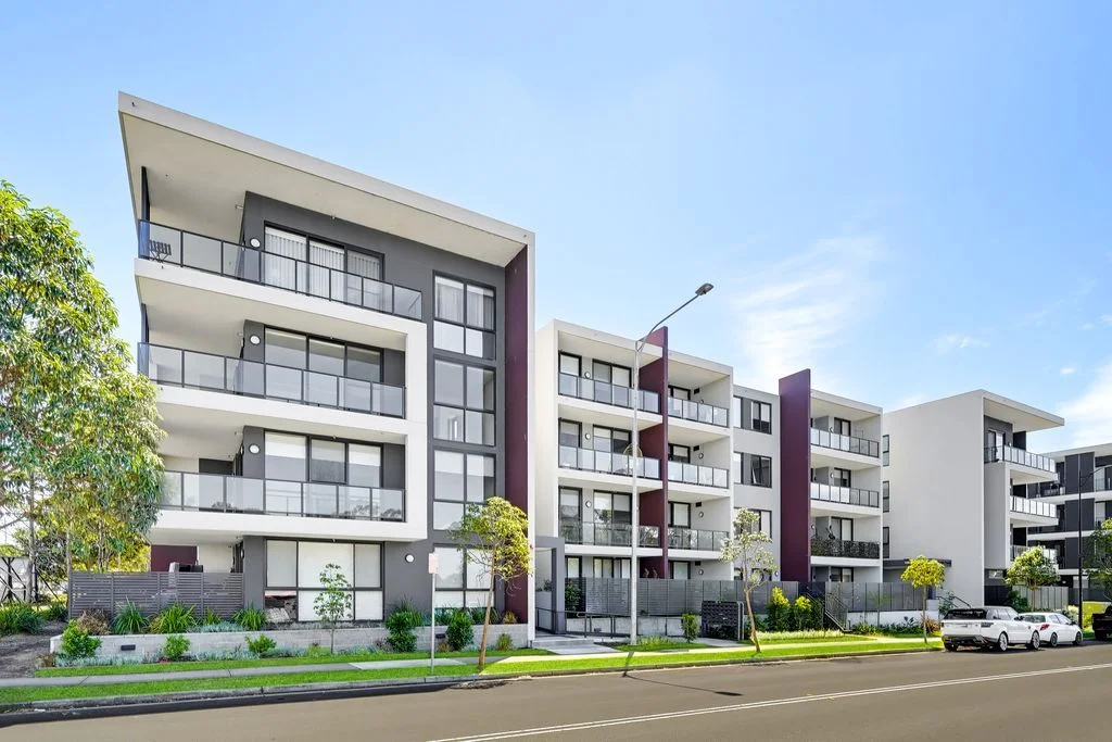 303/76 Lakeside Parade, JORDAN SPRINGS NSW 2747