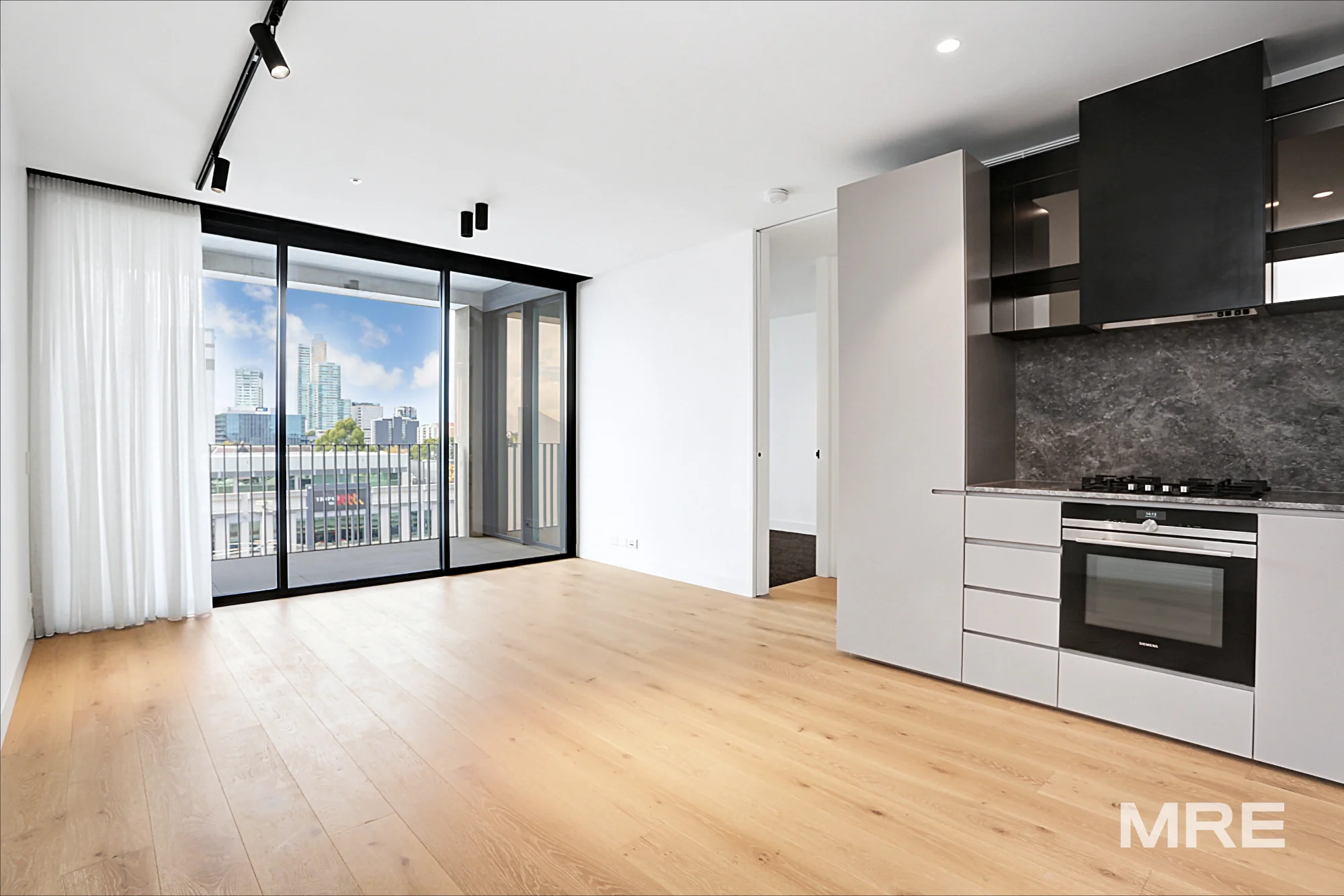 304/5 John Street, South Melbourne, Vic 3205