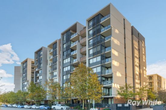 305/81B Lord Sheffield Circuit, Penrith, NSW 2750