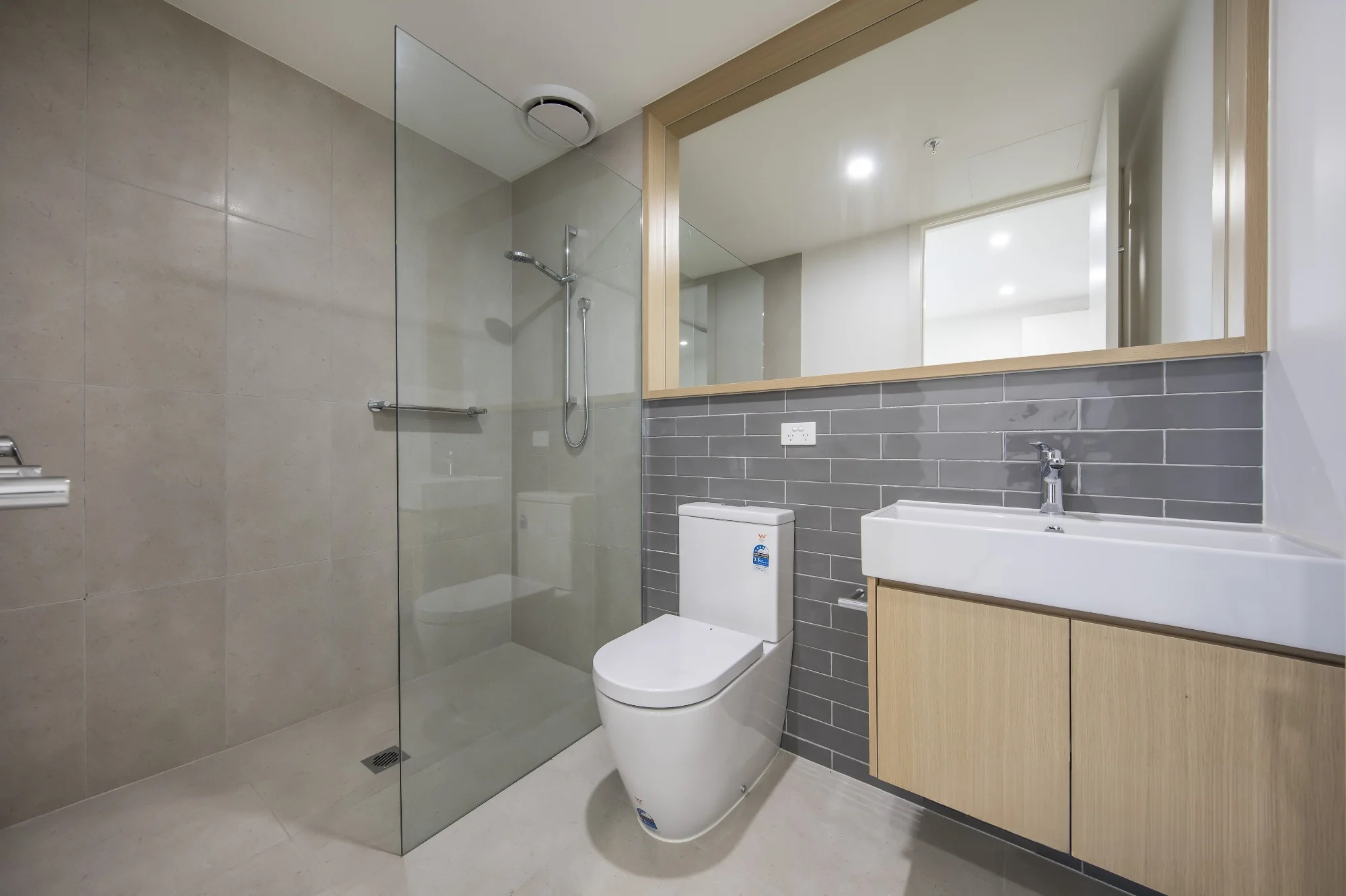 306a/118, Cairnlea VIC 3023