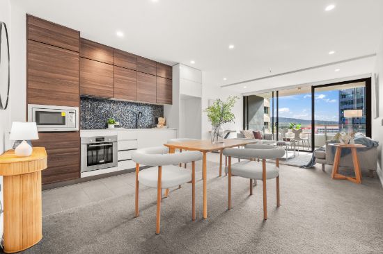 32/45 West Row, City, ACT 2601
