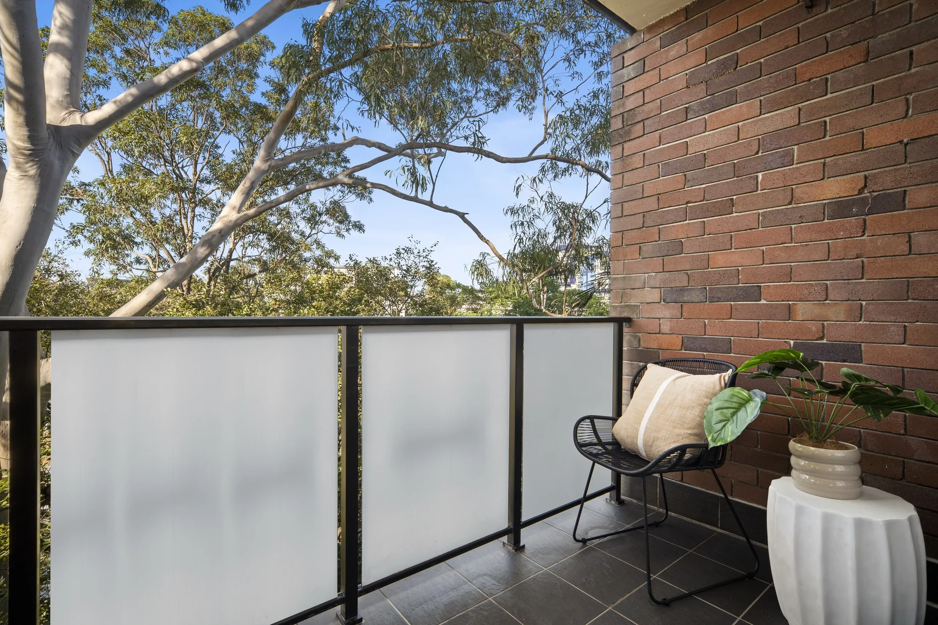 33/211 Wigram Road, Forest Lodge, NSW 2037