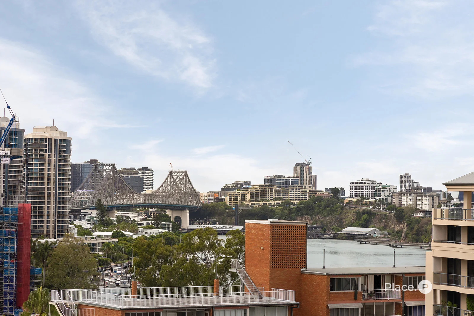 33/89 Thorn Street, Kangaroo Point, Qld 4169