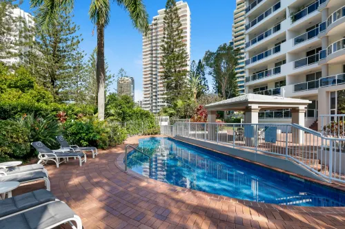 34/1-9 Hughes Avenue, Main Beach, Qld 4217-Image