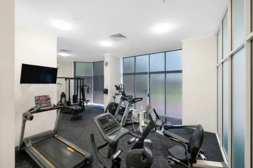34/1-9 Hughes Avenue, Main Beach, Qld 4217-Image