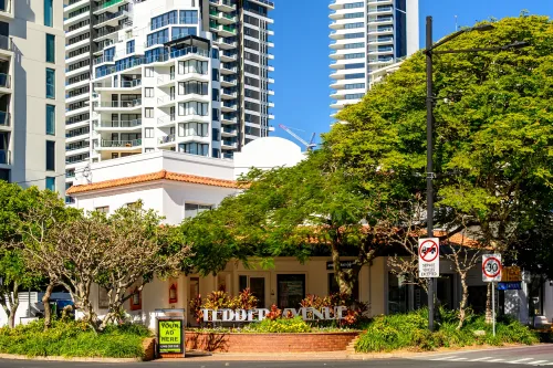 34/1-9 Hughes Avenue, Main Beach, Qld 4217-Image