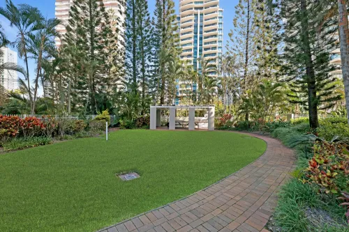 34/1-9 Hughes Avenue, Main Beach, Qld 4217-Image