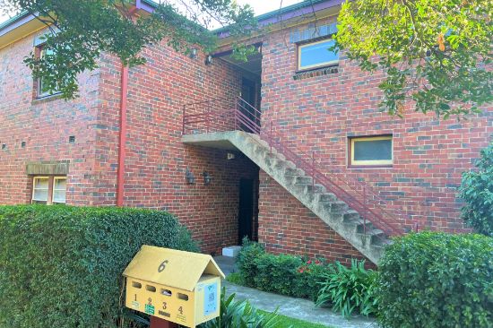 4/6 Finchley Court, Hawthorn, Vic 3122